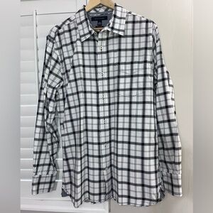Tommy Hilfiger men’s long sleeve dress size large
